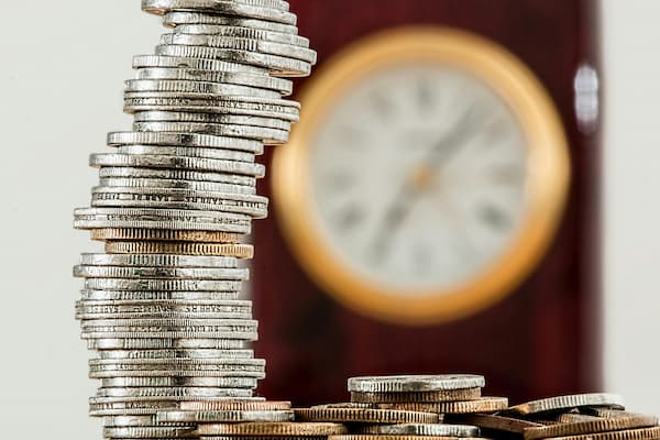 18.5亿罚单回顾：监管收紧对黄金的历史规律